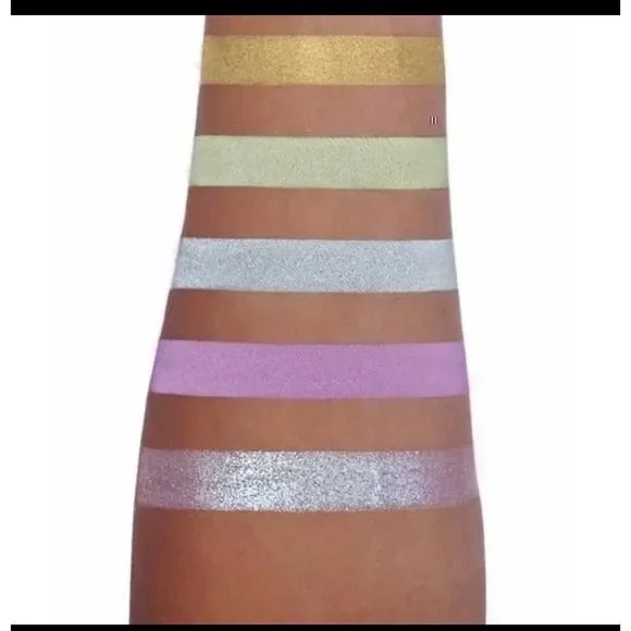 New- Illuminati x Isa‎ Eyeshadow Palette - Picture 6 of 7